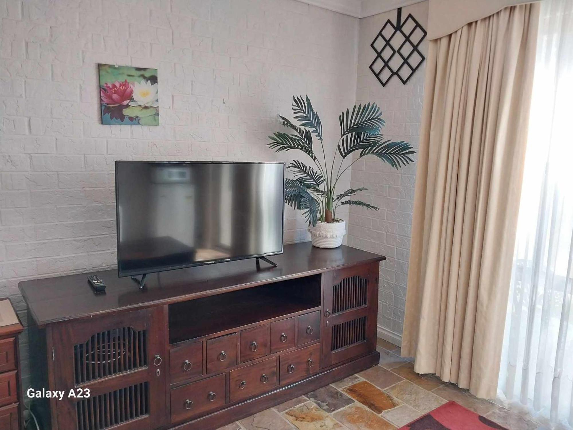 Sweet Home By The Golf Course Canberra Extérieur photo